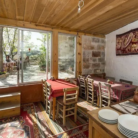 Fairy Chimney Guest house 3*